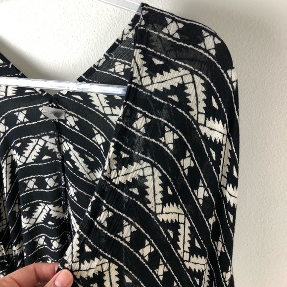 Ecoté- Aztec open front cardigan kimono size: XS - Picture 3 of 10